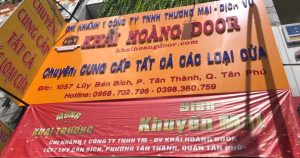 Khải hoàng door Tân Phú